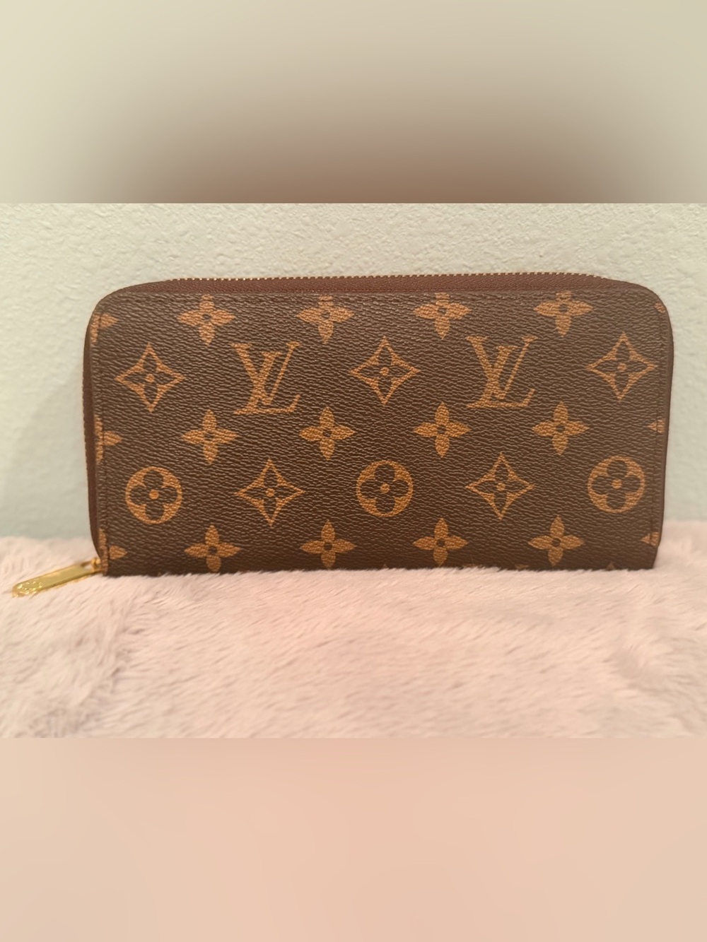 Louis Vuitton Zippy Wallet in Brown and Tan